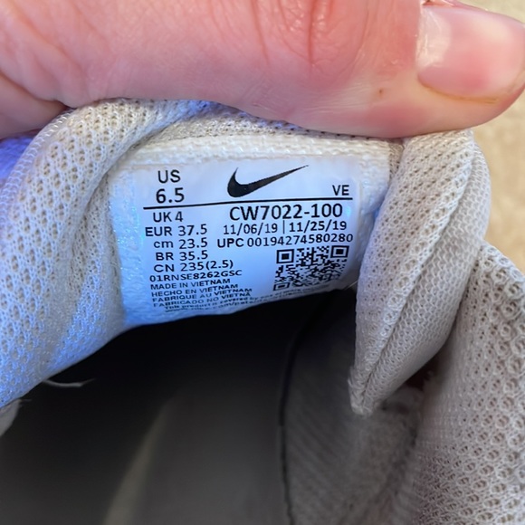 Nike Renew In-Season TR 9 Training Shoes - Picture 3 of 7